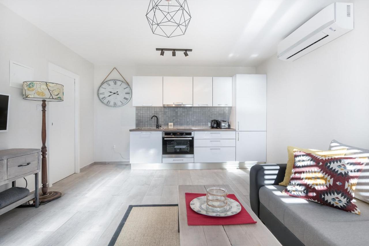 Polly Apartments With Swimming Pool Babino Polje Εξωτερικό φωτογραφία
